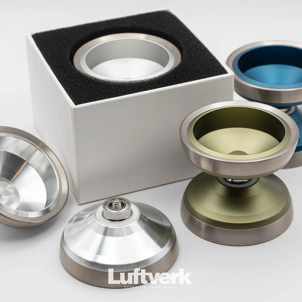 Akura TI-7068 yoyo by Luftverk