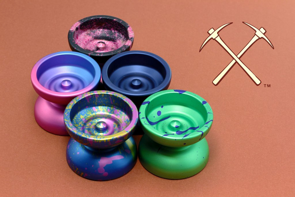The CLYW Peak 2 is back in new colors!