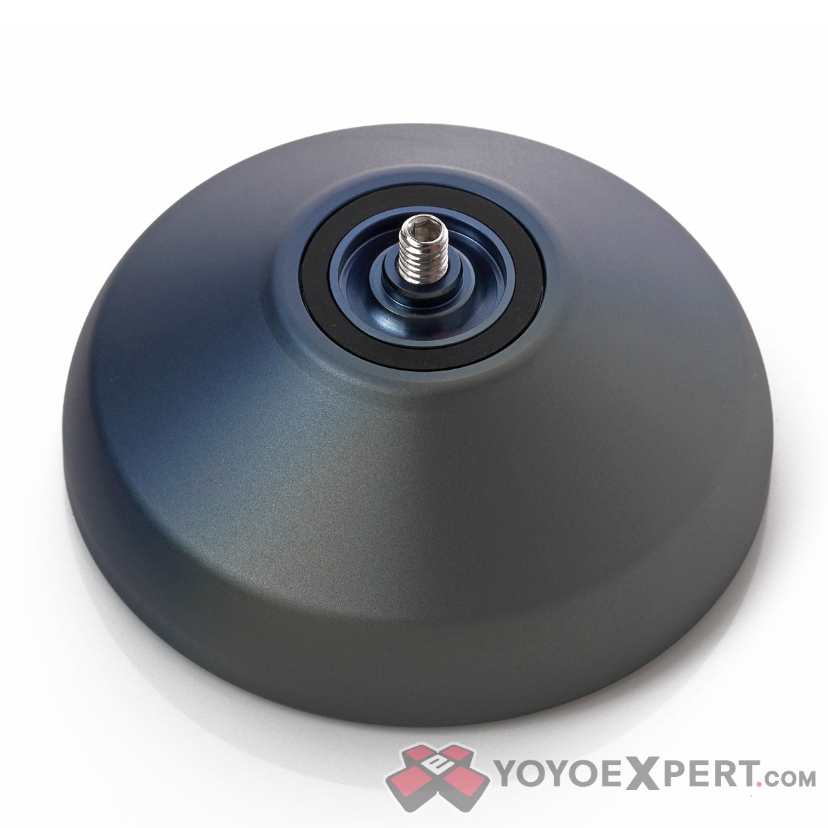 Nocturnal yo-yo by Mowl