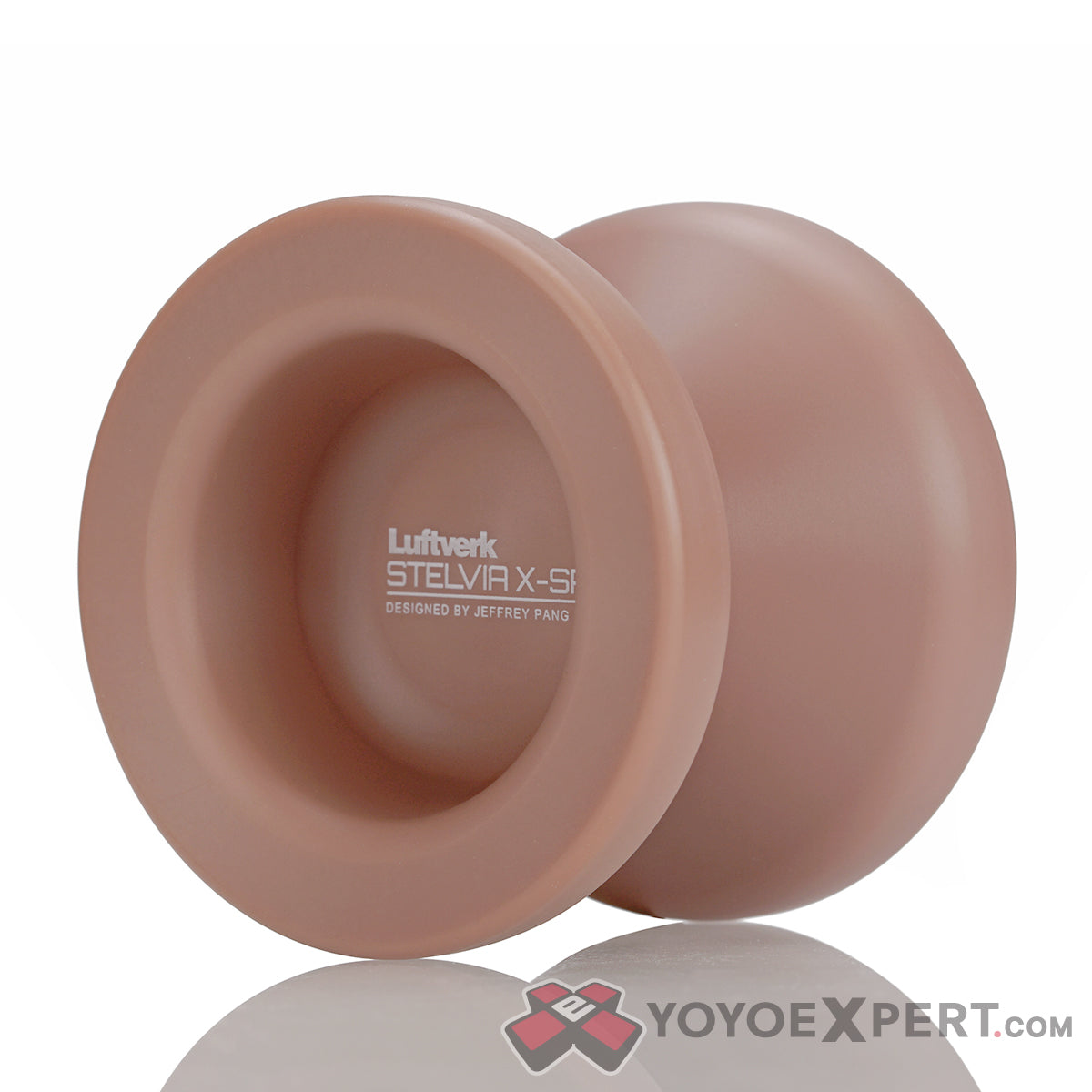 Plastic Fulvia Yo-Yo by Luftverk