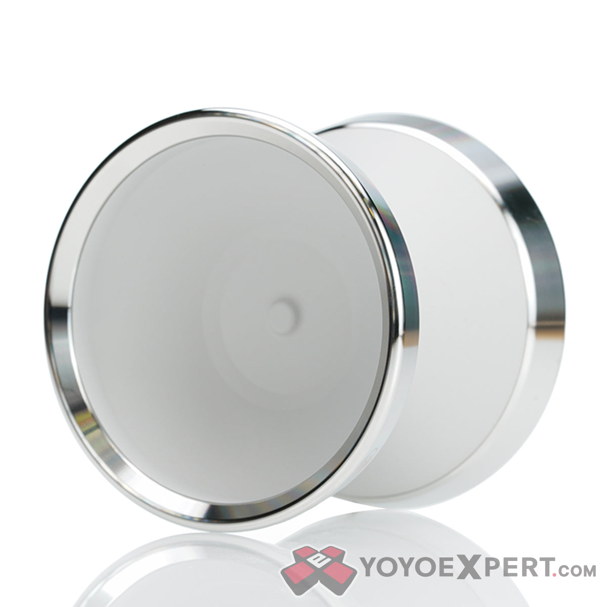 Gyrfalcon yo-yo by yoyofriends